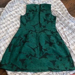 Eva Mendes Green and Black Dress.